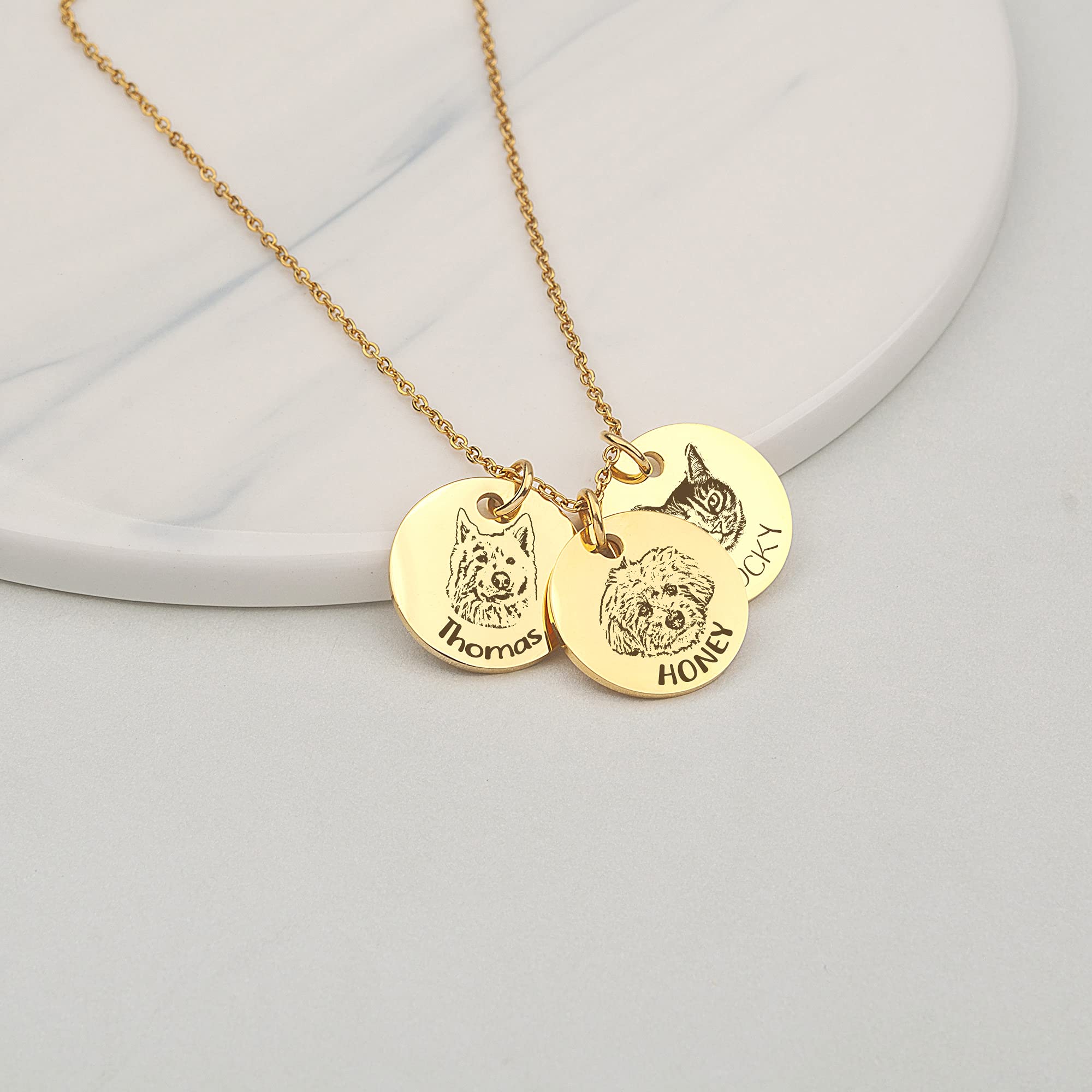 Anavia Personalized Pet Portrait Necklace