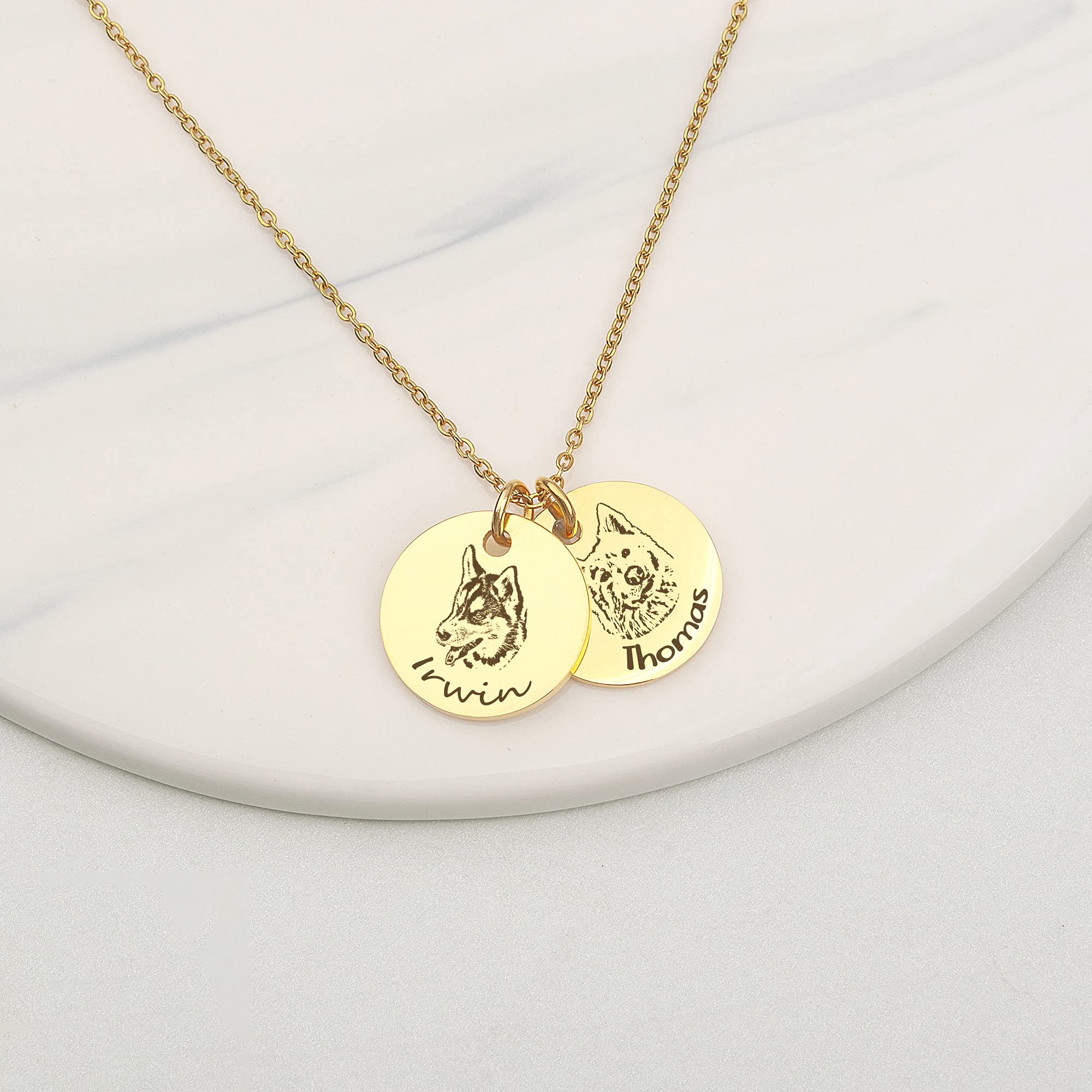 Anavia Personalized Pet Portrait Necklace