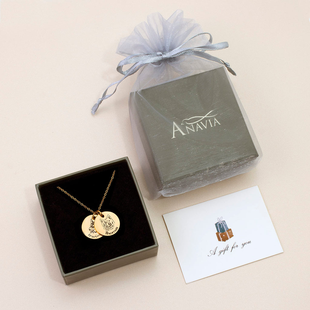Anavia Personalized Pet Portrait Necklace