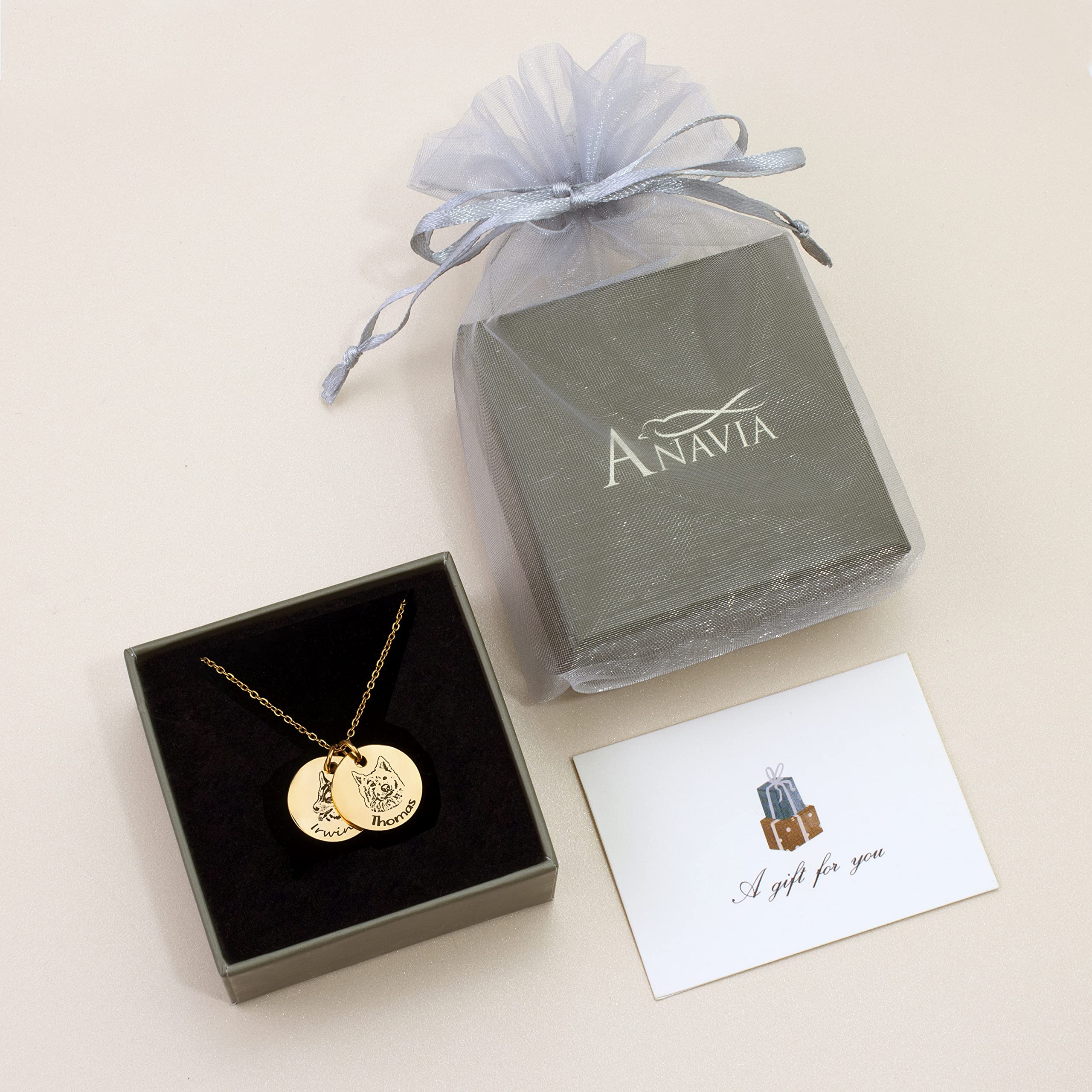 Anavia Personalized Pet Portrait Necklace